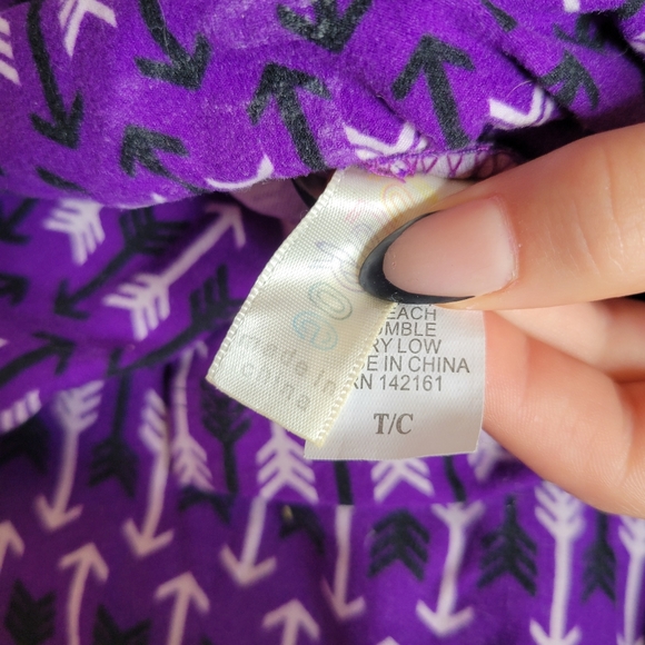 Used Lularoe Leggings Arrows and Camo - Picture 2 of 3